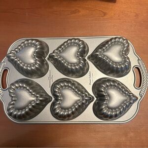 Nordic Ware Silver Heart Cakelet